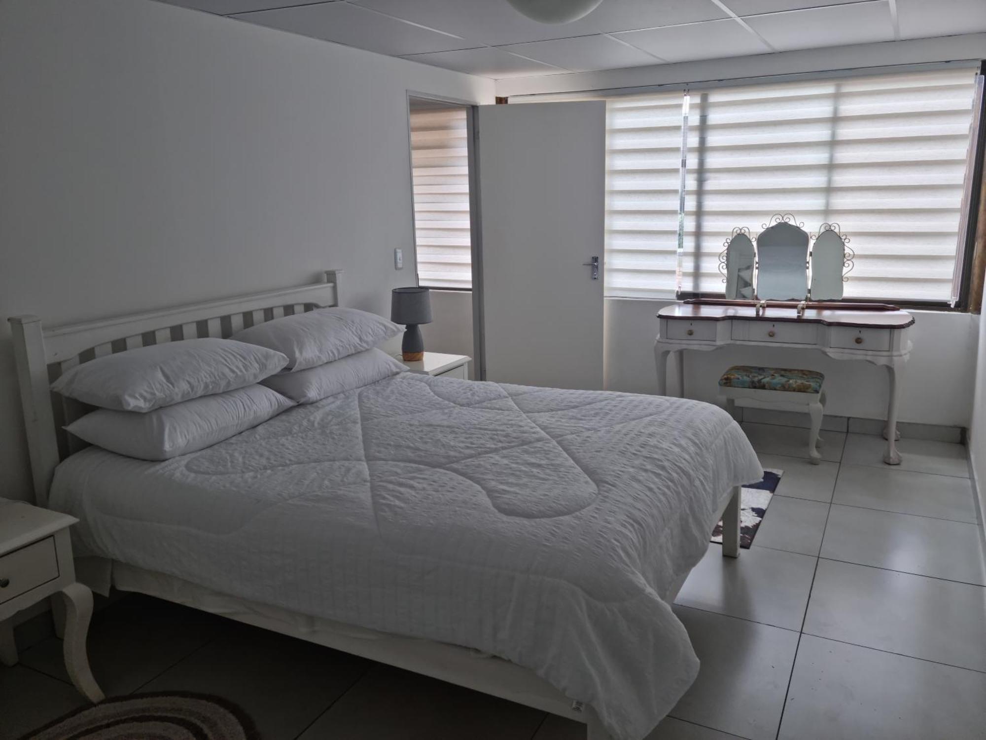 12 On Vaal Drive Guesthouse 范德拜尔帕克 外观 照片