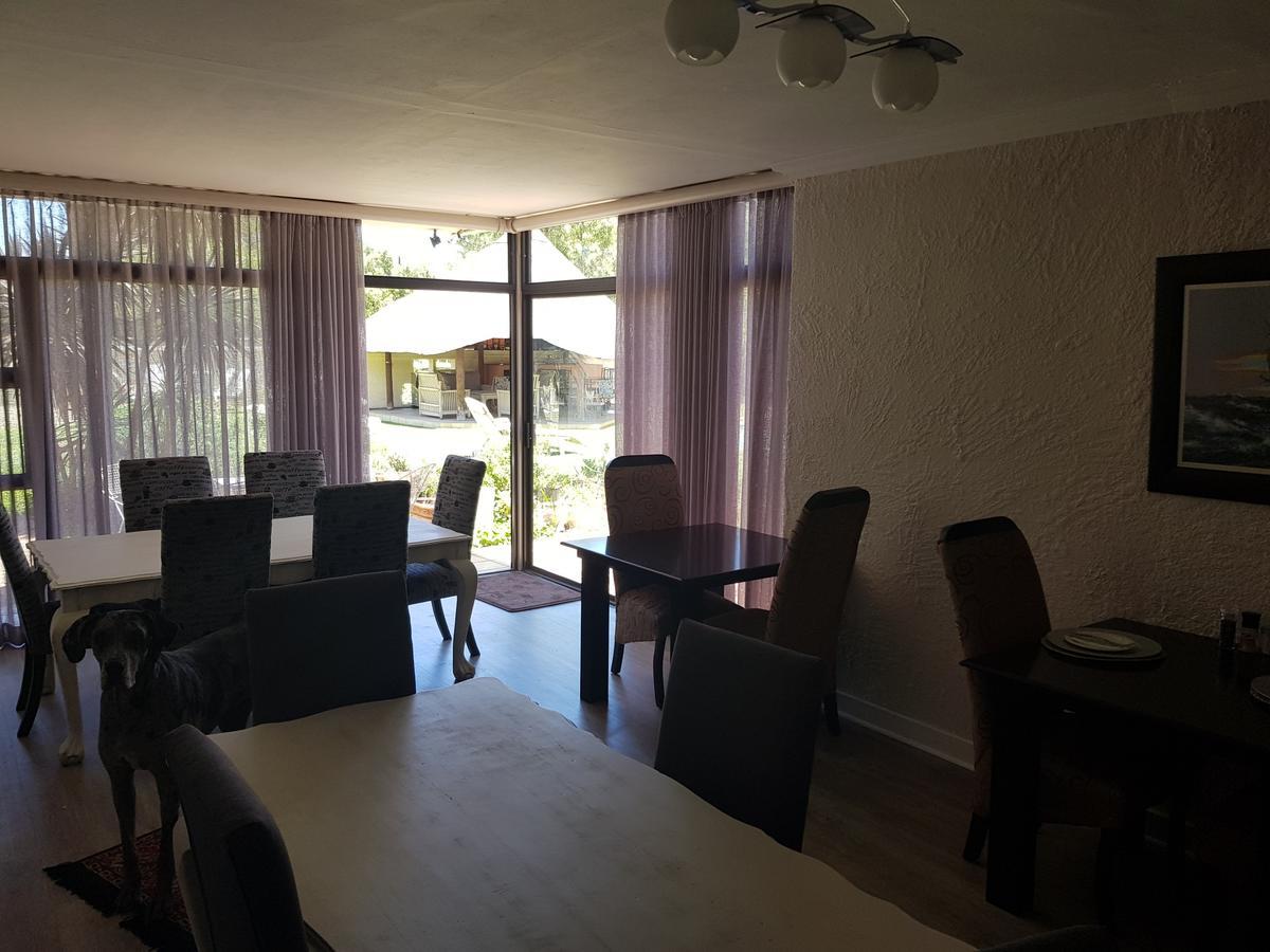 12 On Vaal Drive Guesthouse 范德拜尔帕克 外观 照片