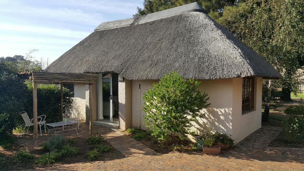 12 On Vaal Drive Guesthouse 范德拜尔帕克 外观 照片